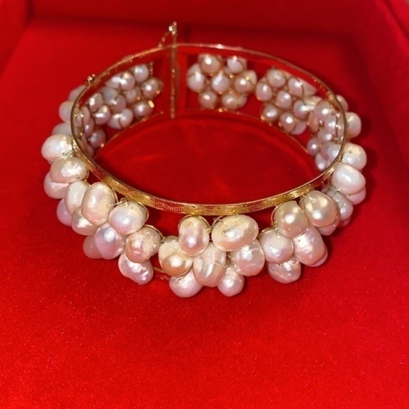 BRACELET
14K Pearls & Gold woman’s Bracelet ambiance vintage look for chic woman - Picture 4 of 9